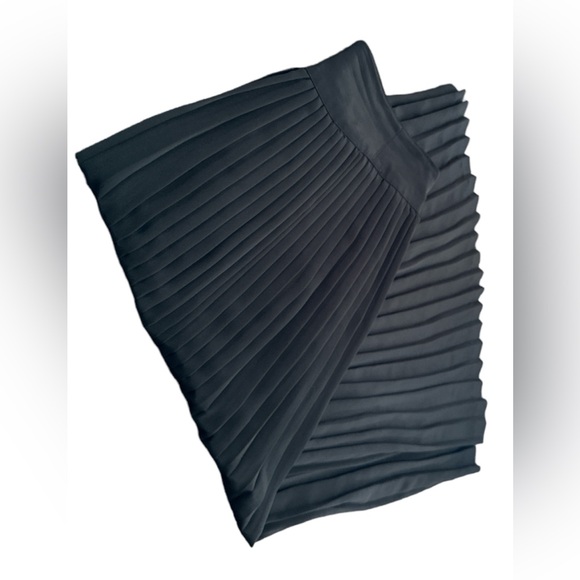 🎉SOLD 🎉 - Picture 5 of 9